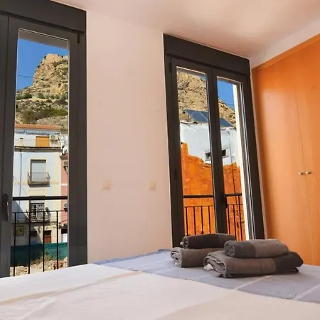 Penthouse In Old City Center By Nras * Alicante