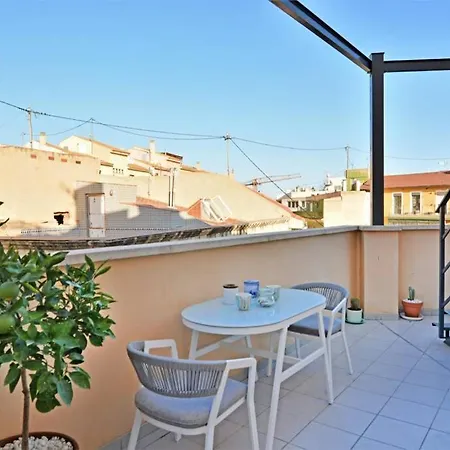 Penthouse In Old City Center By Nras Apartment